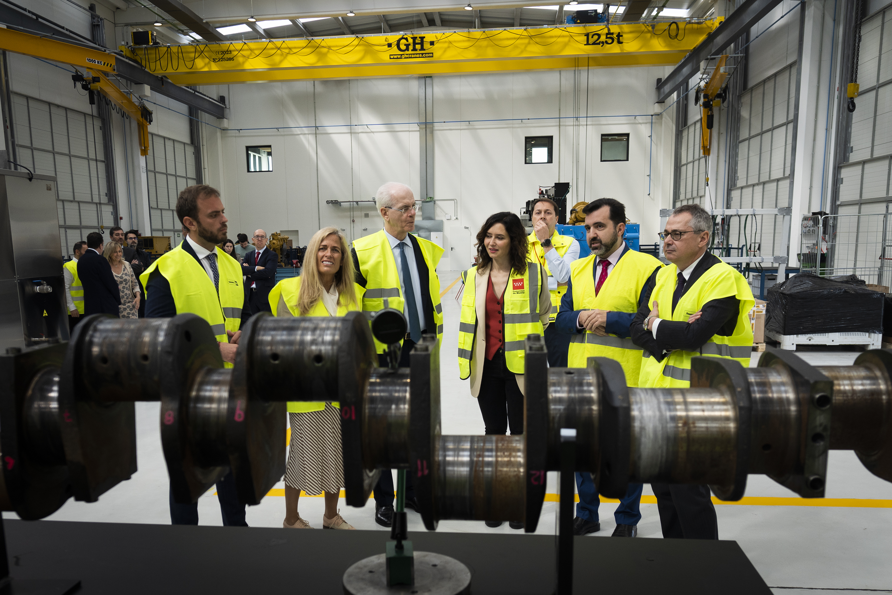 Visita Isabel Díaz Ayuso a las nuevas instalaciones de Finanzauto